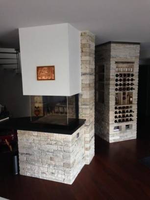 Cellar and bookcase WineMOD:Design of the Pillar.